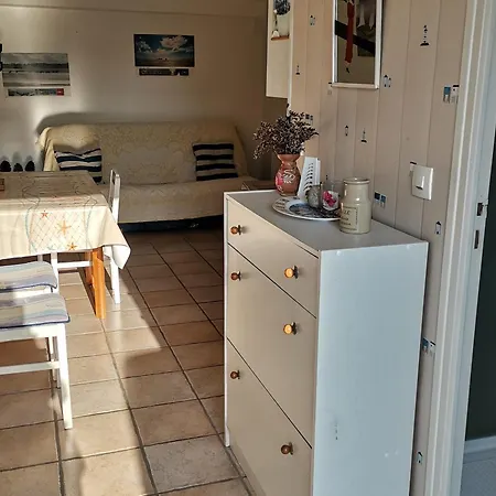 Studio A 240m De La Plage De - Rdc, Tv, Parking, Petits Animaux Admis - Fr-1-730-49